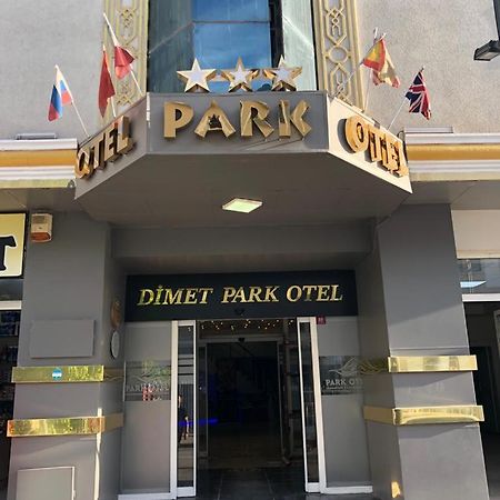 Dimet Park Hotel Van Exteriör bild